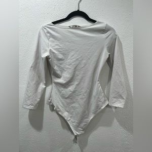 Athleta Valencia Bodysuit with 3/4 Sleeves